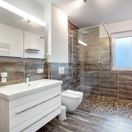 Apartment Markgraf Haus 2 *