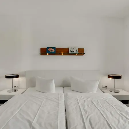 Markgraf Haus 2 *